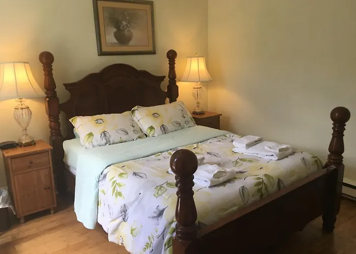 Toronto Garden Inn