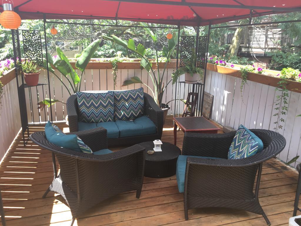 Garden Bed & Breakfast Toronto