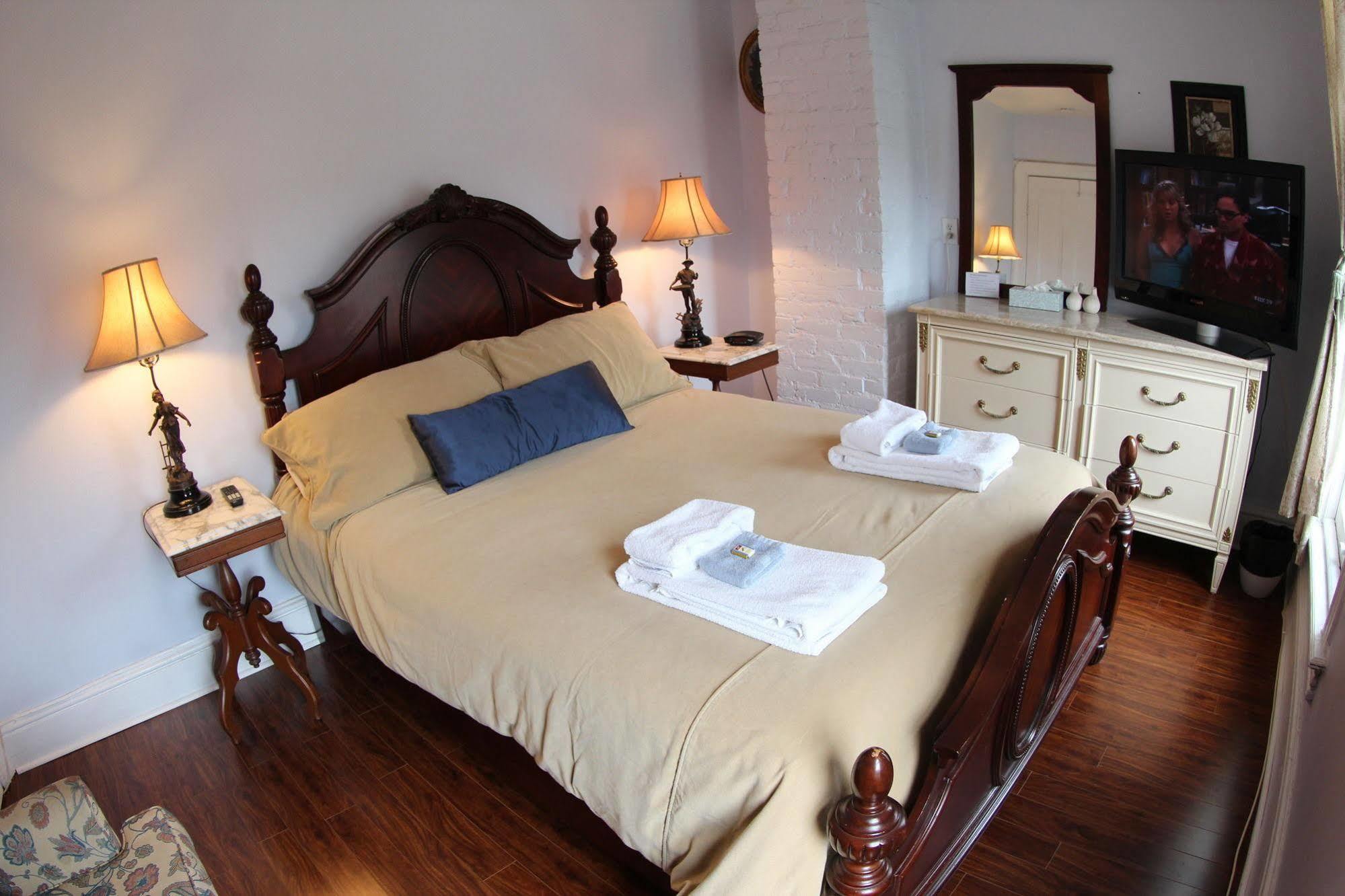 Bed & Breakfast Garden 3*